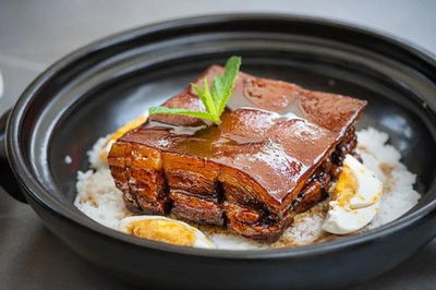 家常菜桃仁鸭卷的食物相克